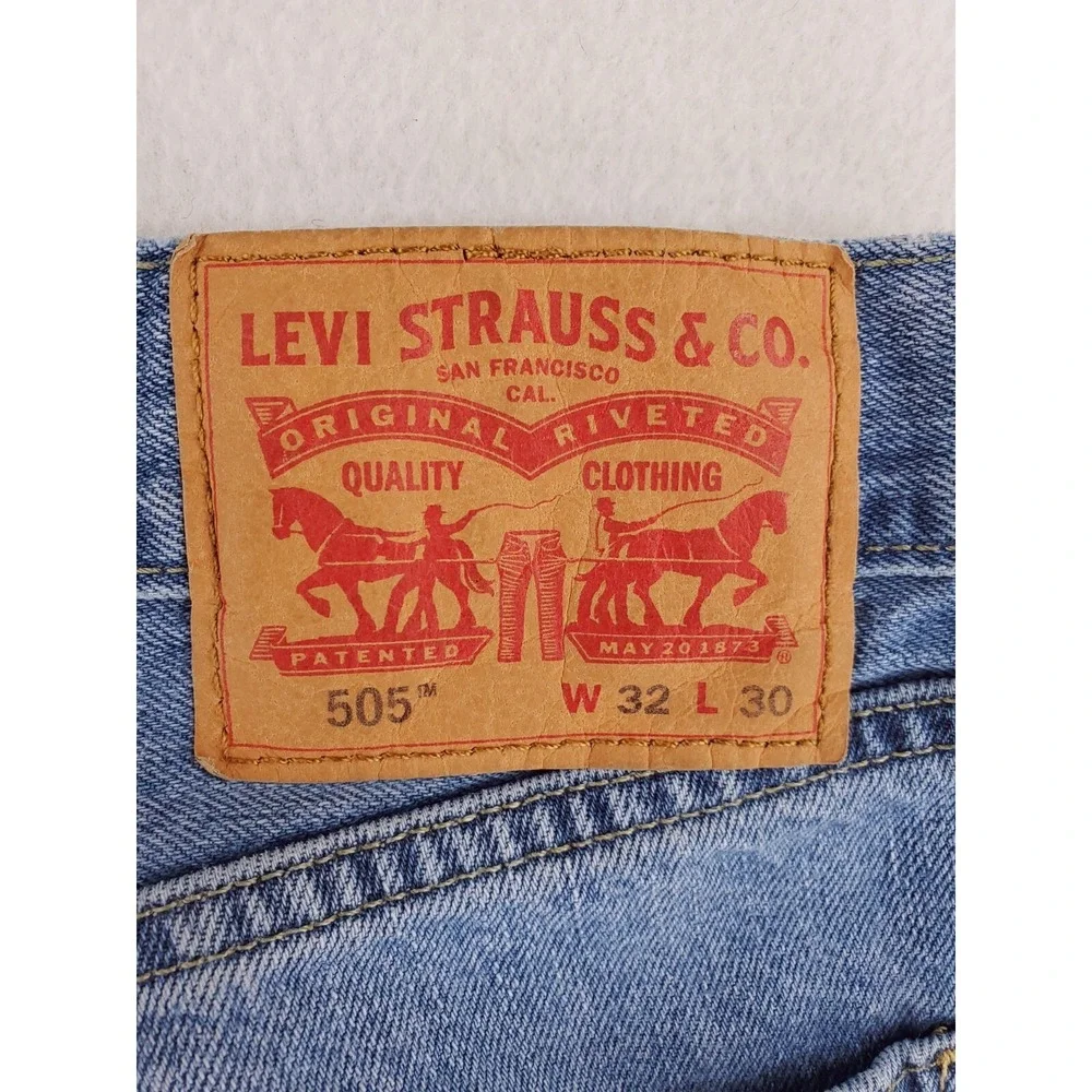 Levis 505 Jeans Mens 32x30 Regular Straight Heavy Denim Work Pants Stone Wash